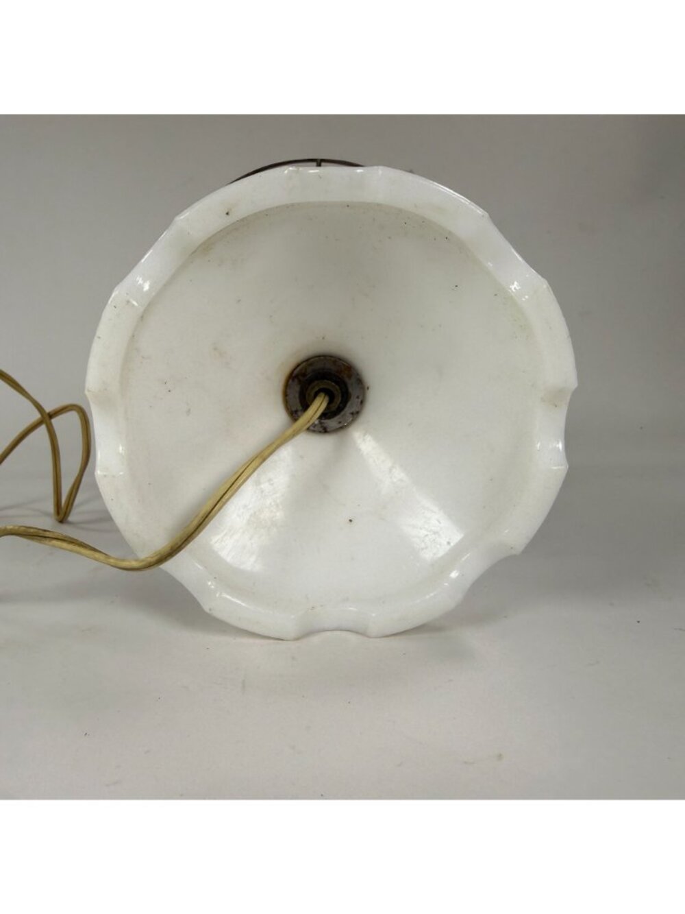 Vintage White Hobnail Milk Glass Table Lamp 11" Tall Electric Brass Trim - Picture 8 of 8
